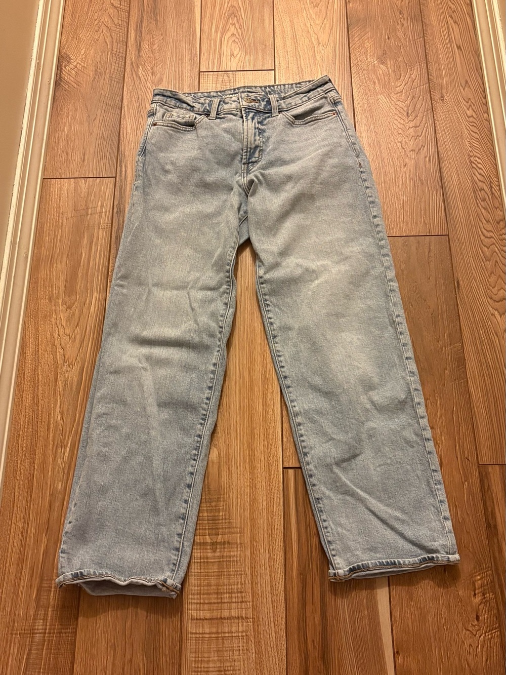Old Navy Light Blue Straight Leg Jeans - Women's